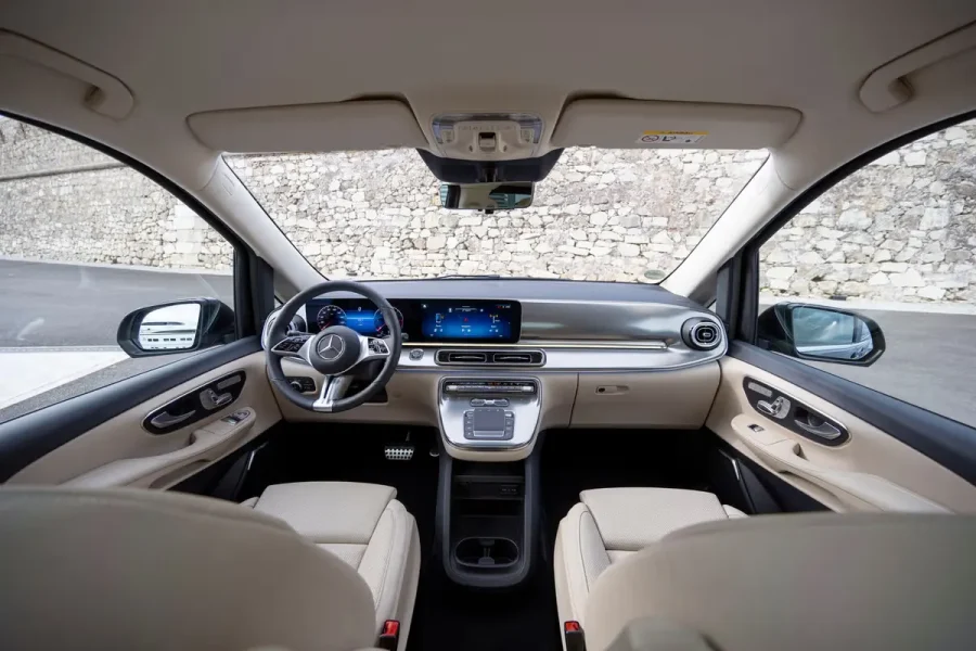 Luxury Mercedes V-Class Transfers from Tangier to Marrakech