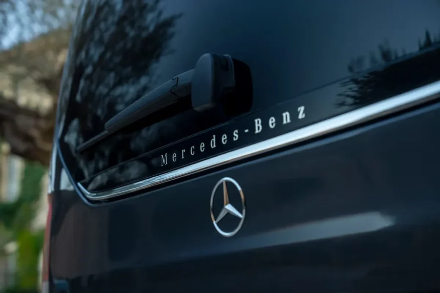 Luxury Mercedes V-Class Transfers from Tangier to Marrakech